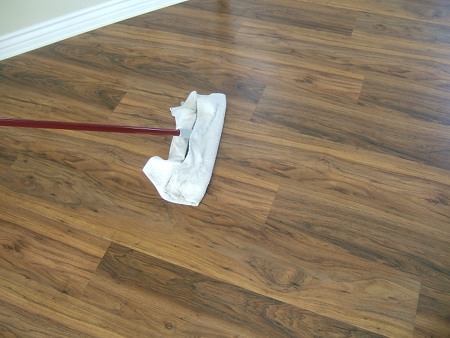 pergo floor cleaning