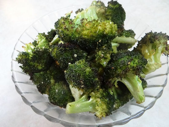 roasted-broccoli-garlic-finished-sm