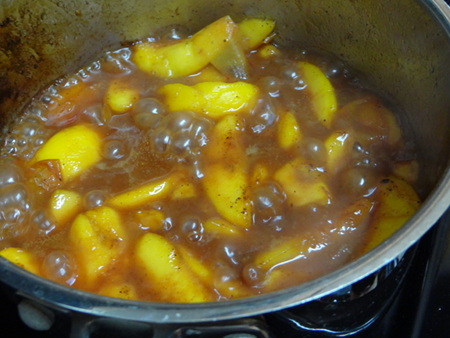 boiling-peaches