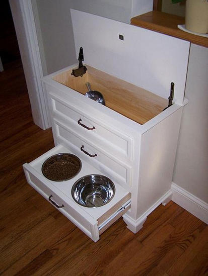 https://thethriftycouple.com/wp-content/uploads/2014/01/pet-feeding-station-from-dresser-sm.jpg