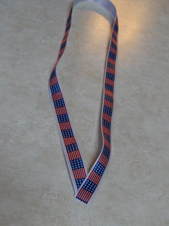 gluing-ribbon-medal-sm