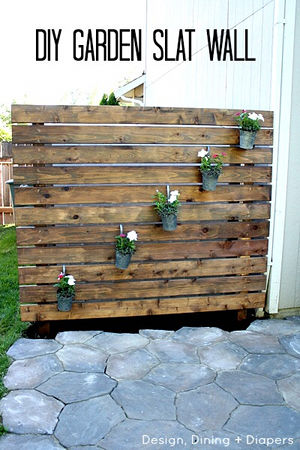 DIY-Garden-Slat-Wall-sm