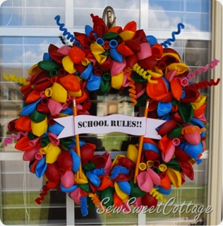 school-rules-balloon-wreath