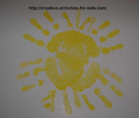20 - Creative Activities for Kids - Handprint Sun