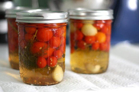 pickled-cherry-tomatoes1