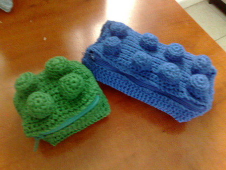 crochet-wallet-lego-done