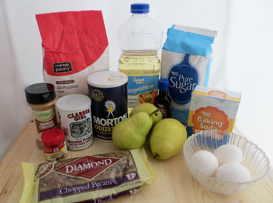 ingredients-to-make-spiced-pear-bread