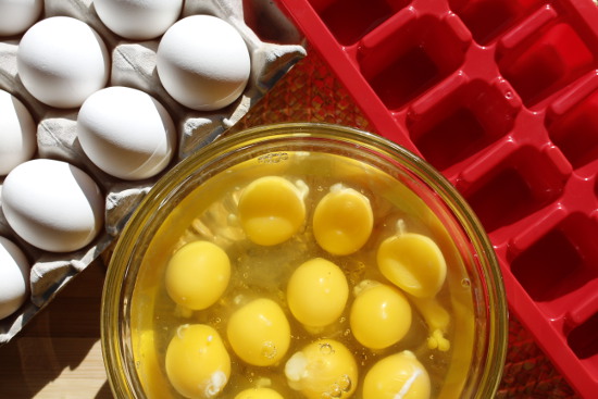 supplies- to-create-frozen-eggs