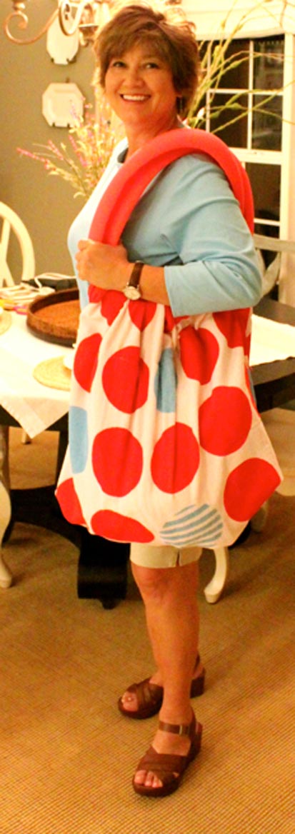 08---Refresh-Restyle---Pool-Noodle-Beach-Bag1