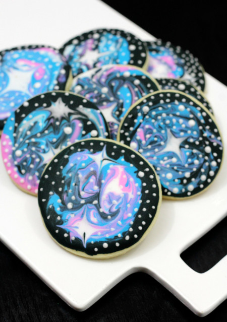 Galaxy-star-wars-cookies-finished-recipe