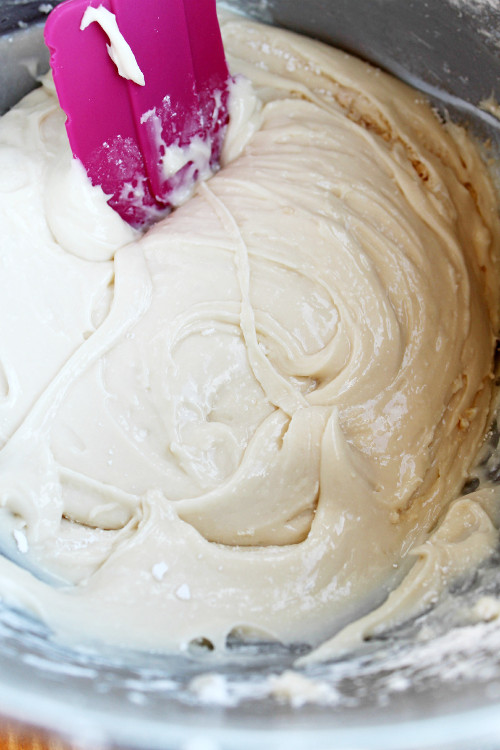 oreo-cheesecake-fudge-process-mixing-melting-ingredients