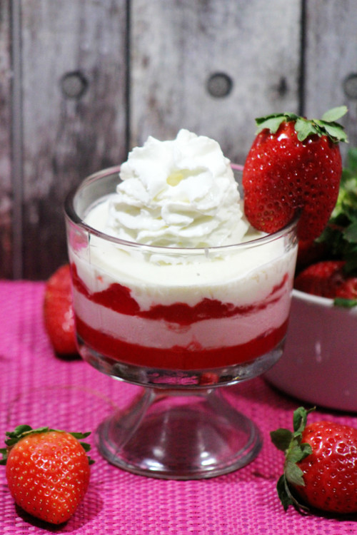 strawberry-parfait-red-velvet-trifle-dessert