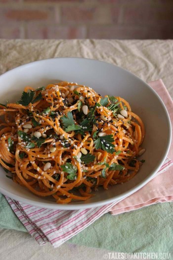 carrot-pasta-with-lemony-tahini-sauce01