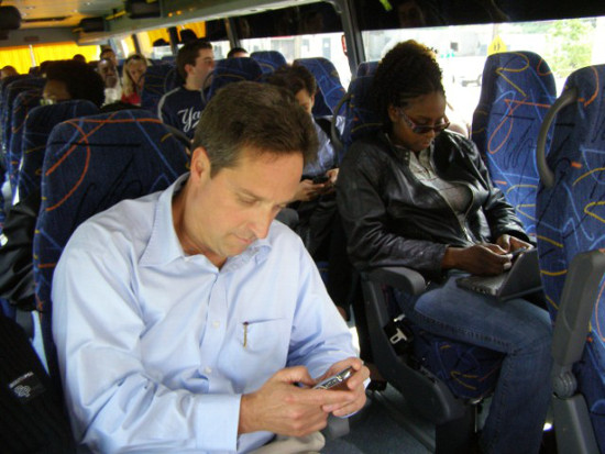 distracted-drivers-on-megabus