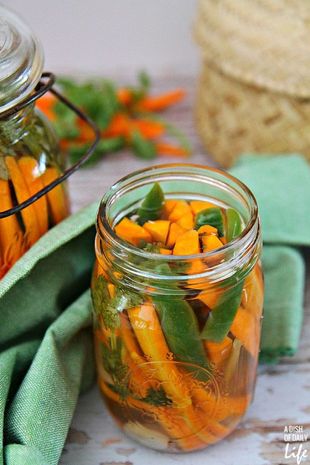 spicy-pickled-carrots-with-cilantro-and-jalapeno