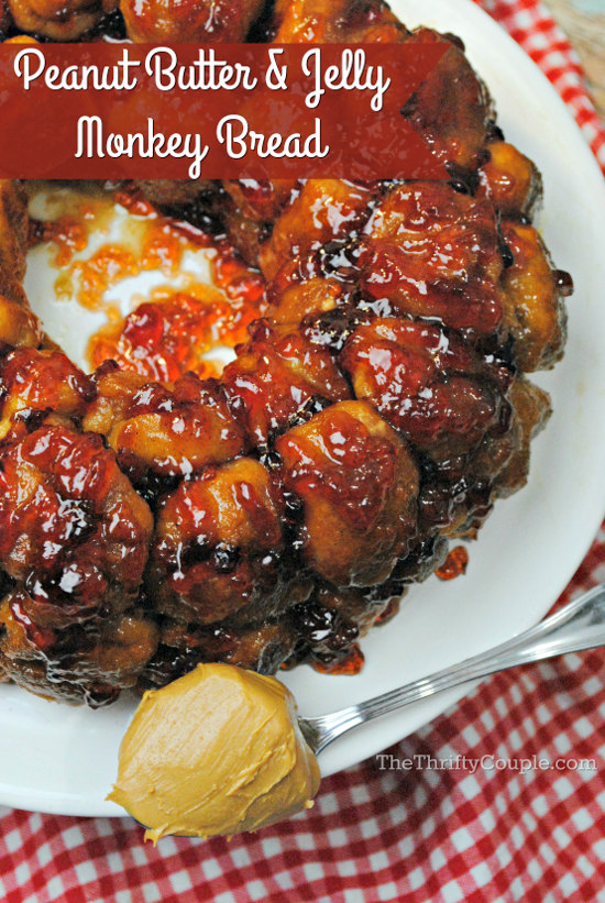 finished-peanut-butter-jelly-monkey-bread-recipe-how-to