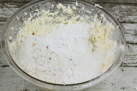 mixing-cake-dip-ball-mix-sugars-cake-mix-recipe-no-bake