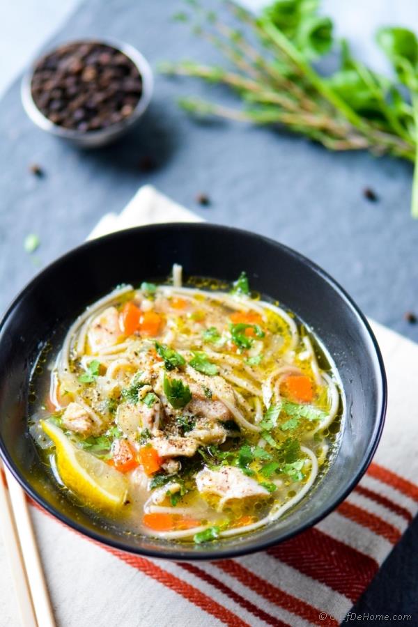 one-pot-chicken-noodle-soup-chefdehome-7