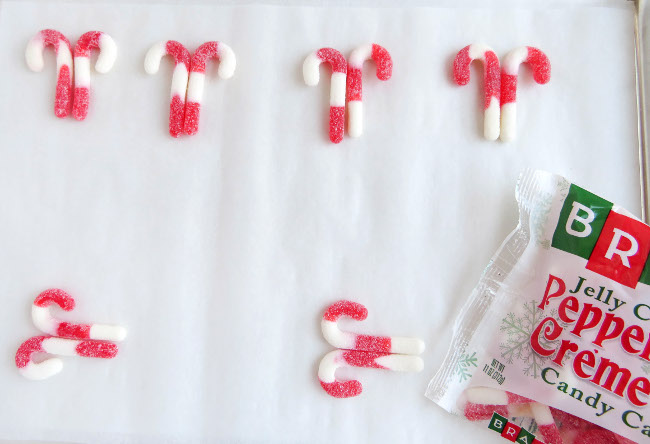 gummy-candy-canes-rudolph-red-nosed-reindeer-chocolate-marshmallow-pops