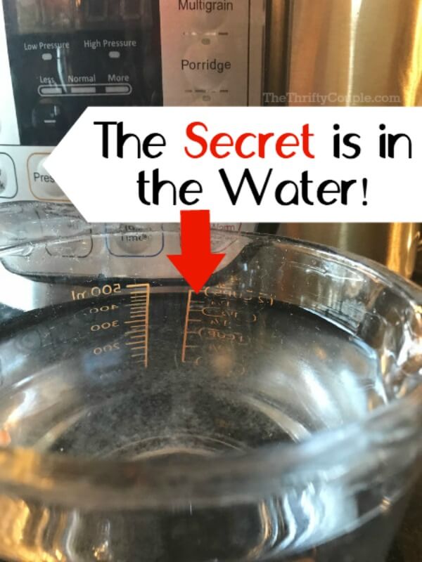 baking soda in the water for eggs