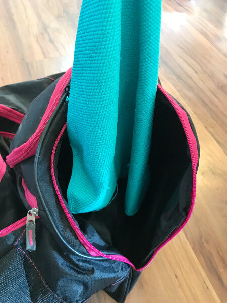 wet rag in gym bag for odor removal